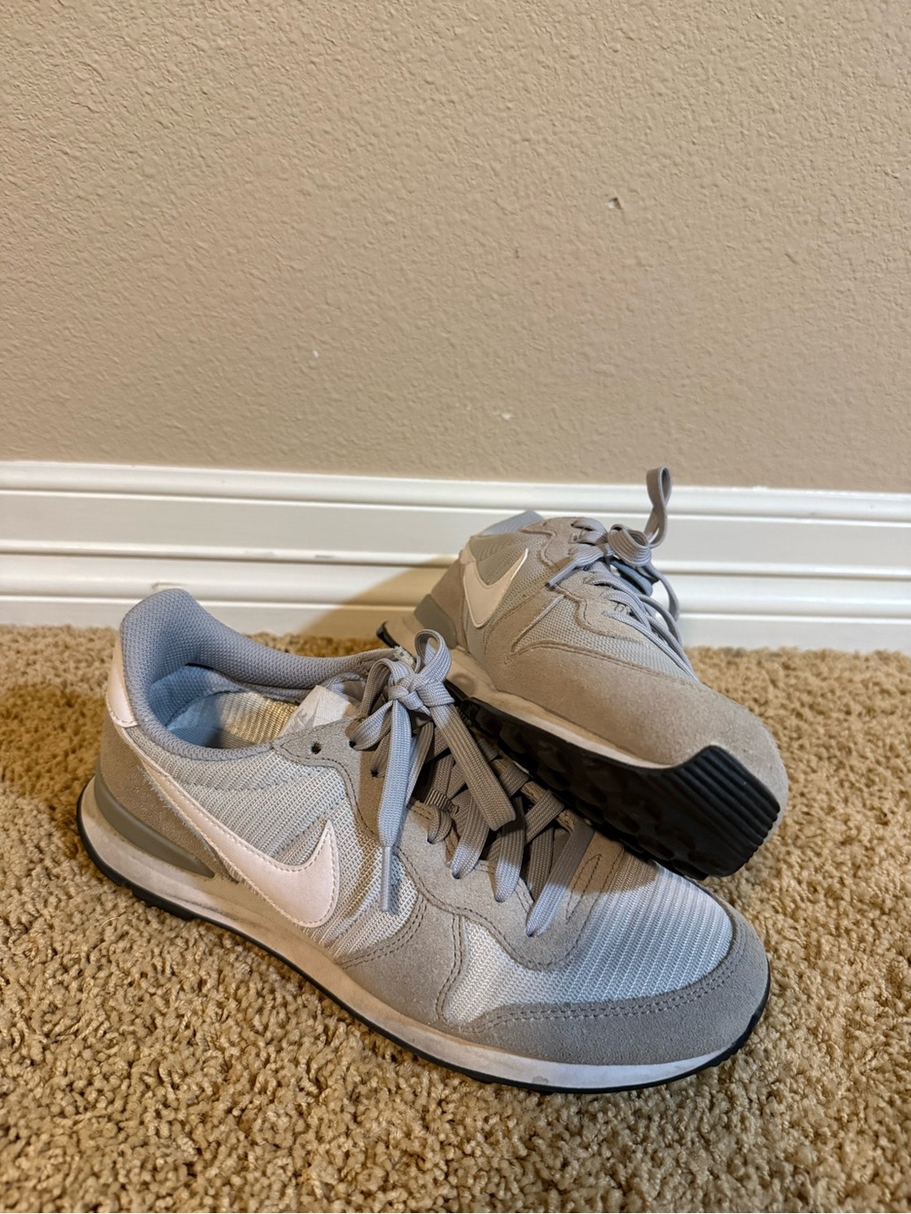 Nike Internationalist Light Gray and Blue Retro Runner Sneakers
